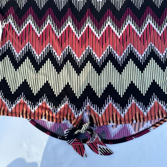 Cato Blouse Sz 14/16W Colorful Chevron Keyhole Tie Waist Artsy Office Casual - Picture 13 of 14